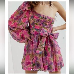 NWT For Love and Lemons Floral One Shoulder Bow Dress Small